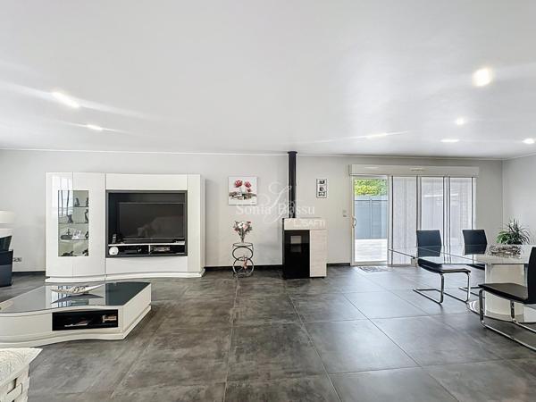 PAVILLON INDIVIDUEL PLAIN PIED DE 190M2