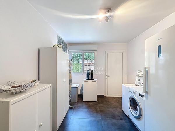 PAVILLON INDIVIDUEL PLAIN PIED DE 190M2