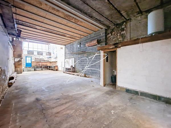 Maison de village T4 98 m² garage 140 m²