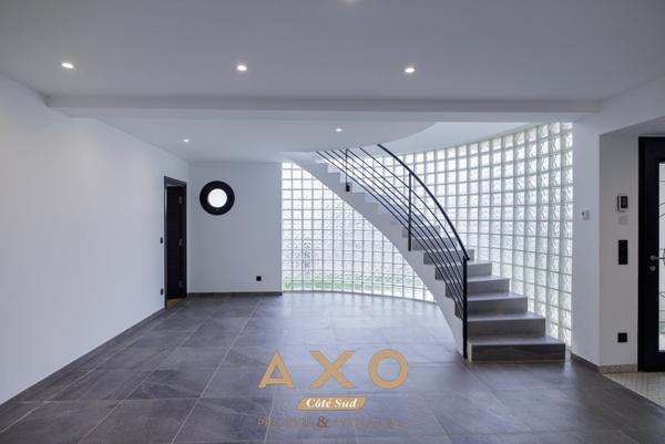 SALON-DE-PROVENCE  MAISON ART DÉCO T5  GARAGE  JARDIN  LOTISSEMENT SÉCURISÉ  560 000 