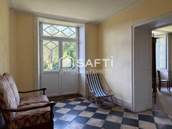 Ensemble immobilier ancien – esprit de domaine, caractère intact