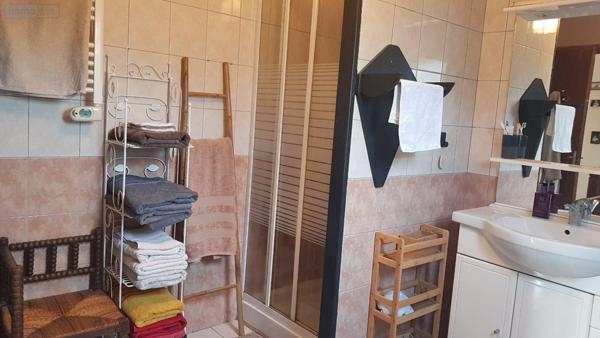 Maison à vendre à Saint-Georges-sur-la-Prée dans le Cher (18100), ref : 41036/3184