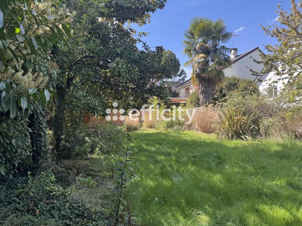 Maison 8 pièces - 180 m²