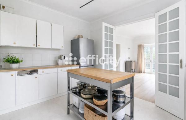 Maison 8 pièces - 180 m²