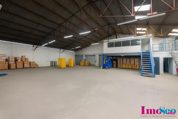 Entrepôt / Local industriel à VENDRE
