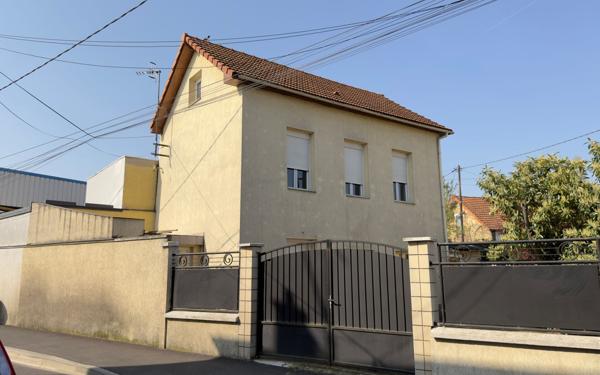 Maison à vendre    5 pièces •  Neuilly-Plaisance