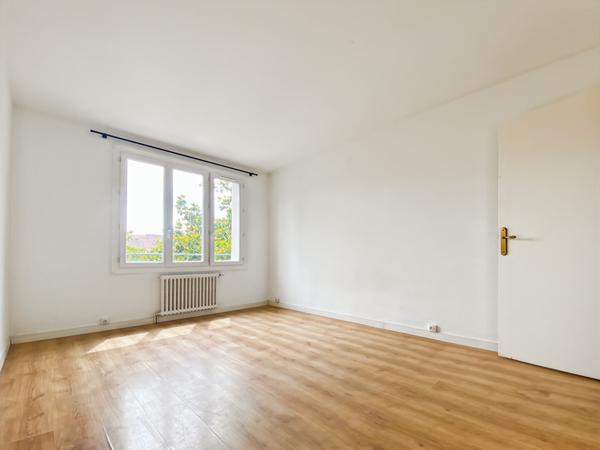 Appartement secteur Mairie Les Mureaux 49.74m²