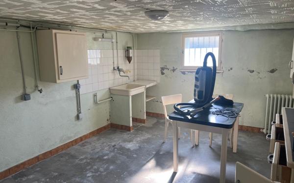 Maison à vendre    5 pièces • 121 m2 Saint-Jean-de-la-Ruelle