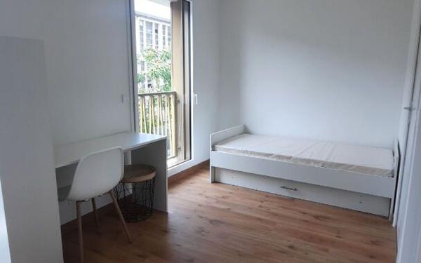 Appartement à louer    1 pièce •  Lyon 7