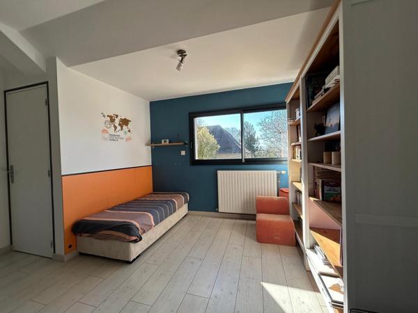 Maison contemporaine au calme à Vezin le Coquet