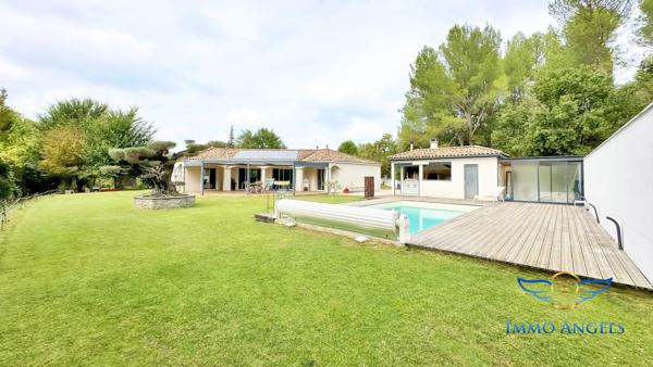 Prades le lez (34), Villa 140m2, 5 chambres, piscine, garage double, au calme.