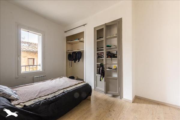 Immeuble à vendre |  Roujan |  180 m²