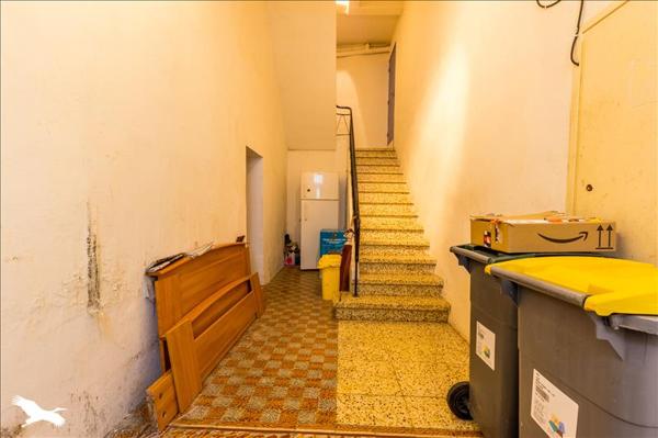 Immeuble à vendre |  Roujan |  180 m²