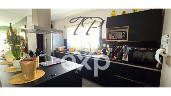VILLA T5 SUR TERRAIN DE 306M²