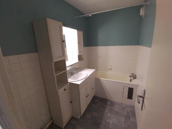 JOLI APPARTEMENT PROCHE DU PARC DU BOURRAN