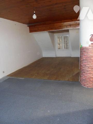 Maison à Vendre à Beaugency (45190) en Loiret (45)

Cette maison de ville, située  en bordure...