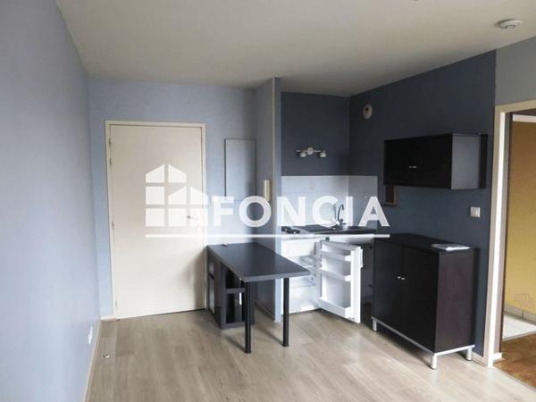 Location Appartement 2 pièces 27.7 m² - RESIDENCE GENERAL ESTIENNE Dijon 21000