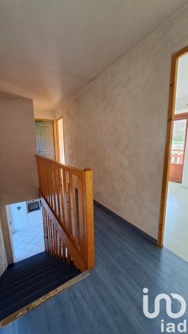 Maison 4 pièces de 93 m² à Aime-la-Plagne (73210)