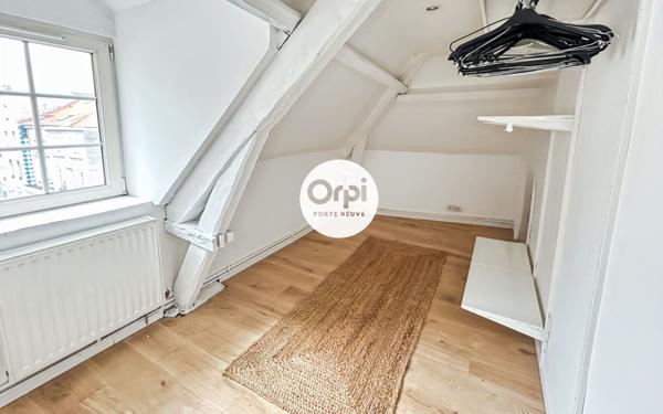 Immeuble à vendre    4 pièces • 105 m2 Boulogne-sur-Mer