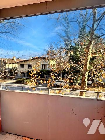GRENOBLE, quartier Bajatière 4 P+ C : Terrasse Panoramique et Garage Individuel