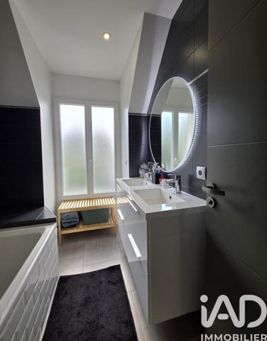 Maison à vendre 6 pièces 116 m² Sainte-Geneviève-des-Bois