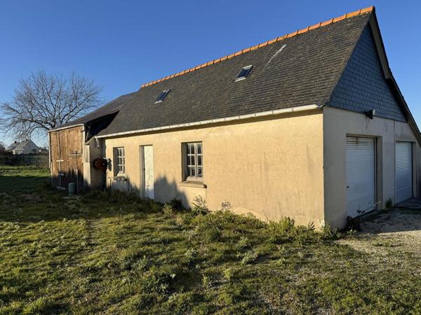 Propriété néo-bretonne avec vue mer ,volumes, élégance et potentiel à 1,2 km des plages
