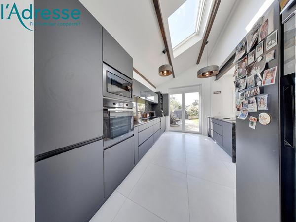 Maison Vaires Sur Marne 6 pièce(s) 140 m2