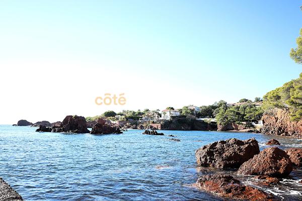 Vente Appartement36 m² - 2 Pièces - SAINT RAPHAEL (83700)