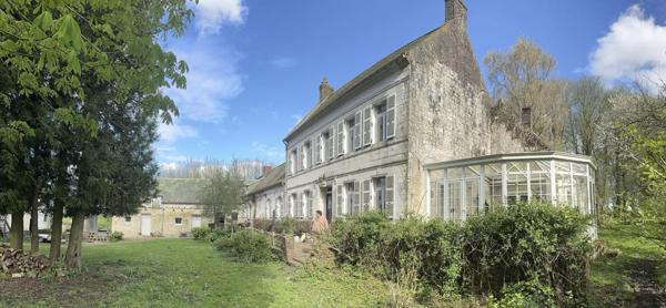 Vente Demeure245 m² - 13 Pièces - ARRAS (62000)