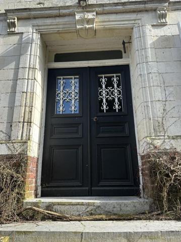 Vente Demeure245 m² - 13 Pièces - ARRAS (62000)