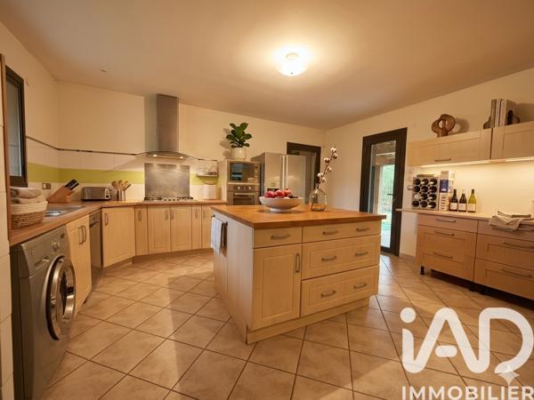 Maison à vendre 4 pièces 104 m² Salon-de-Provence