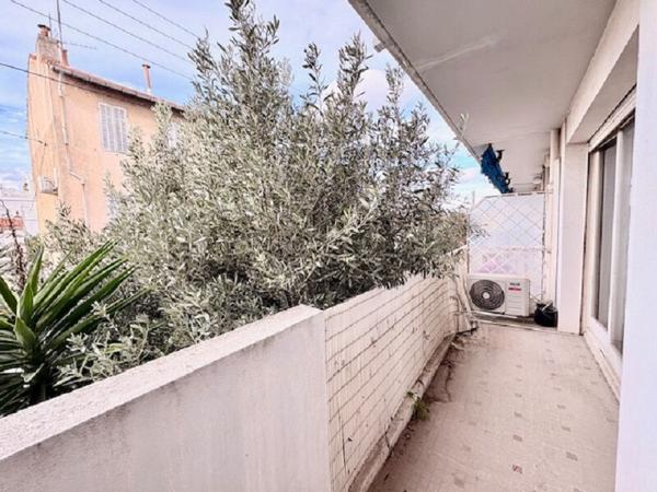 Appartement Marseille 3 pièce(s) 64 m² Marseille St Anne 8ème