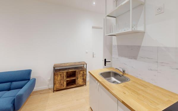Appartement à louer    1 pièce • 18,37 m2 Saint-Étienne