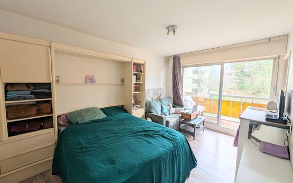 Appartement à vendre    1 pièce • 25,38 m2 Gradignan