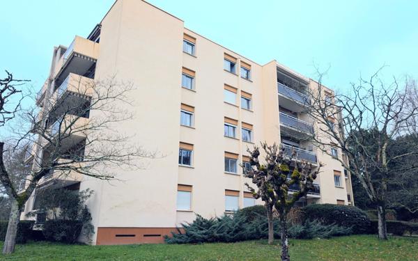 Appartement à vendre    1 pièce • 25,38 m2 Gradignan
