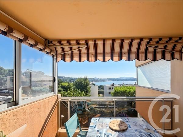 Appartement T2 à vendre  2 pièces - 29,16 m2 BANDOL - 83