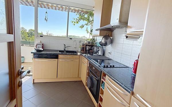 Appartement à vendre    5 pièces • 107 m2 Châtenay-Malabry