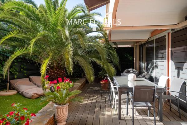 SAINT-TROPEZ – APPARTEMENT DE 3 PIÈCES – JARDIN