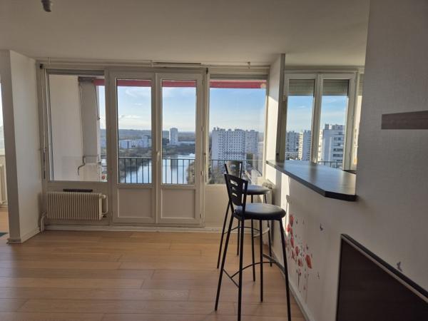À vendre - T4, 4 pièces situé à Tours (37000)