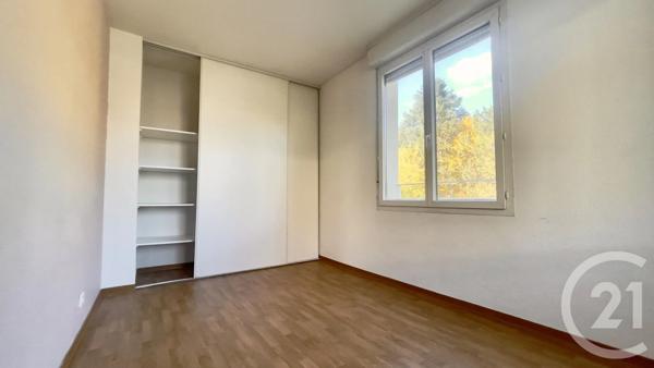 Appartement F2 à vendre  2 pièces - 39 m 2   TRELISSAC  - 24