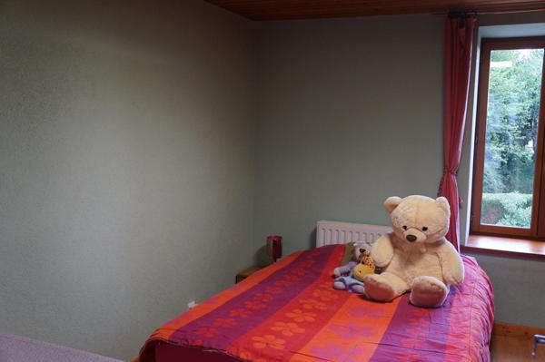 Maison ancienne rénovée, 87m², 3ch, jardin et dépendance.