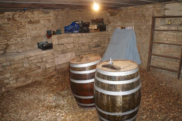 Maison ancienne rénovée, 87m², 3ch, jardin et dépendance.