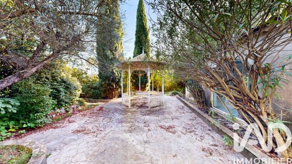 Maison à vendre 11 pièces 465 m² Manosque