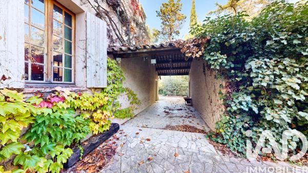 Maison à vendre 11 pièces 465 m² Manosque