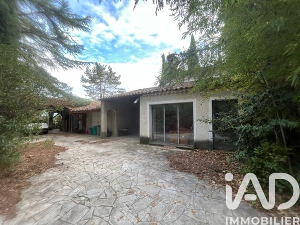 Maison à vendre 11 pièces 465 m² Manosque