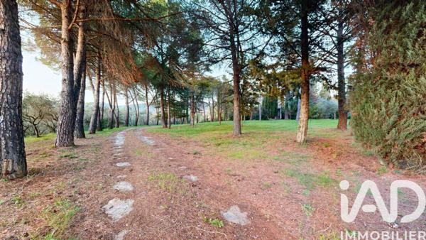 Maison à vendre 11 pièces 465 m² Manosque