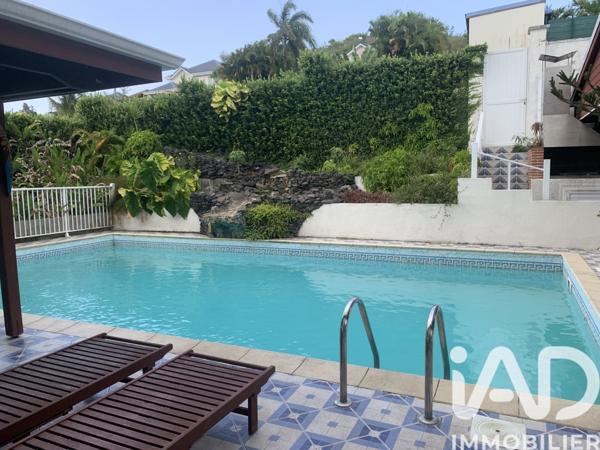 Maison à vendre 10 pièces 330 m² Sainte-Anne