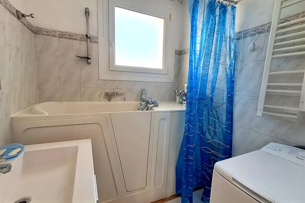 Appartement Sete 4 pièce(s) 68.54m2 + cellier privatif
