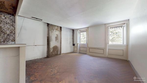 Appartement
         3 pièces
        - 90 m² 440 000 € *