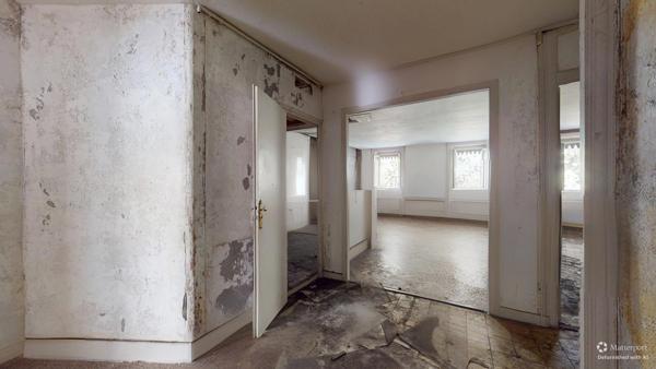 Appartement
         3 pièces
        - 90 m² 440 000 € *